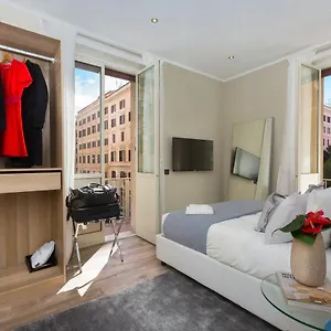 126-gracchi-suites.it-romehotels.com/