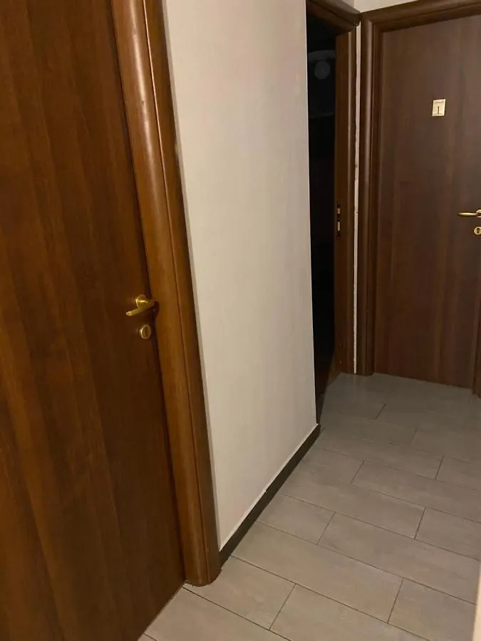 Rent House A Casa Mia Hotel Palermo 0*,  Italia