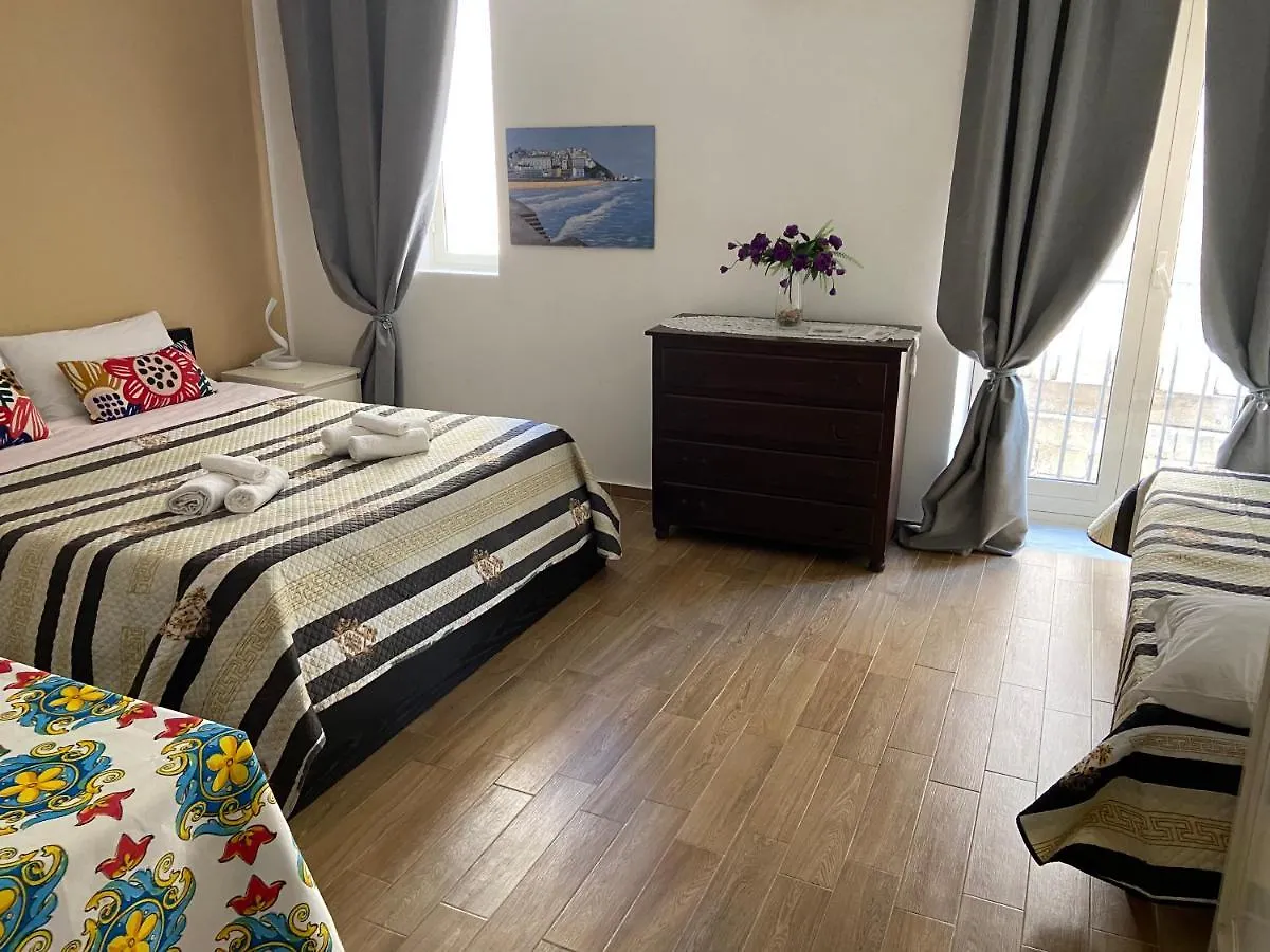 Affittacamere Rent House A Casa Mia Hotel Palermo